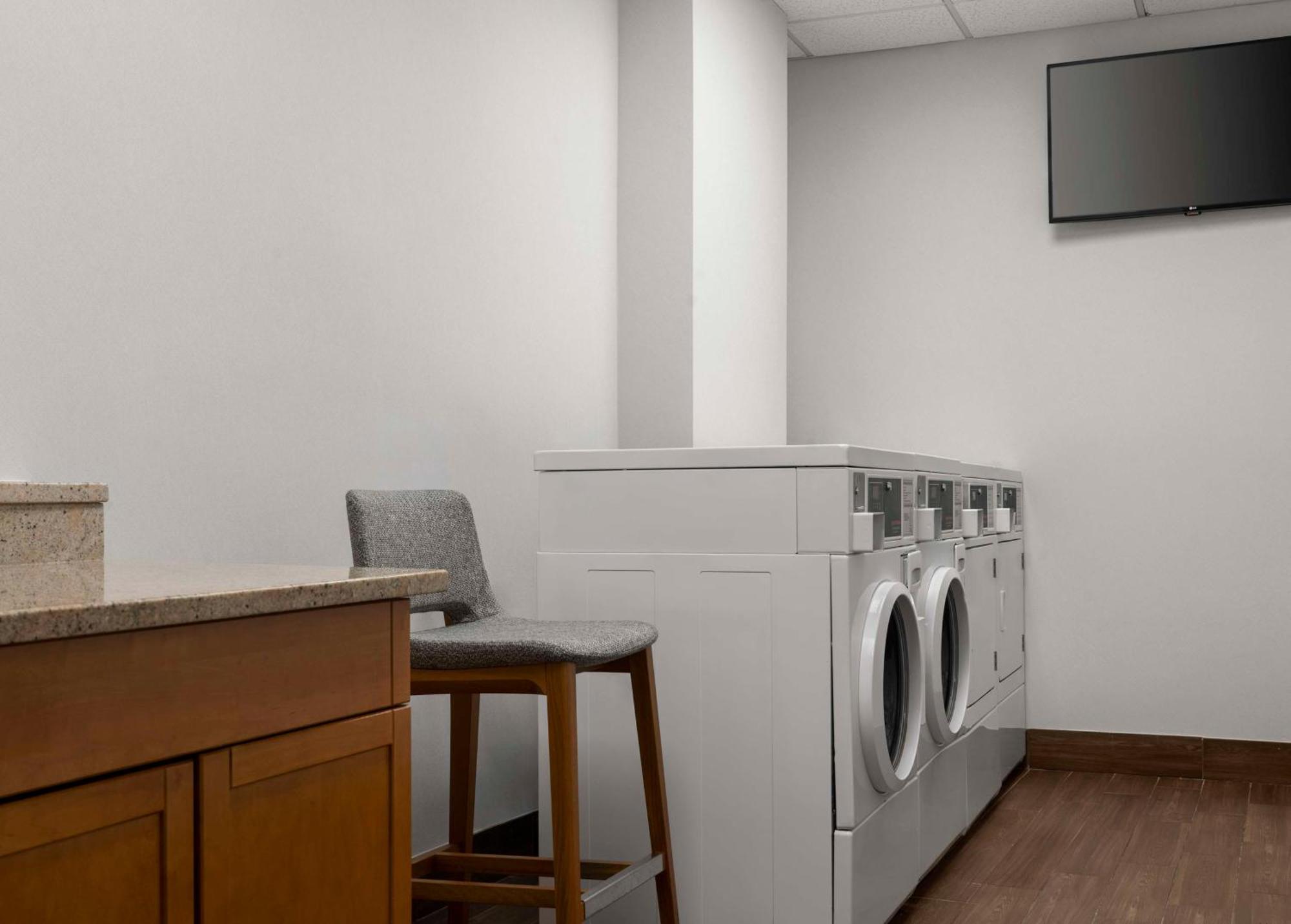 Homewood Suites By Hilton Boston Cambridge-Arlington, Ma Dış mekan fotoğraf